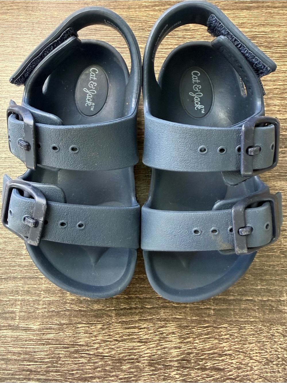 Cat & Jack Kids Navy Double-Strap Sandals size 6